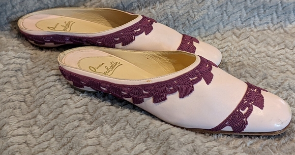 ⚜️ Christian Louboutin Vintage Pink Flats  Size 38 1/2 accepting offers - Picture 7 of 16